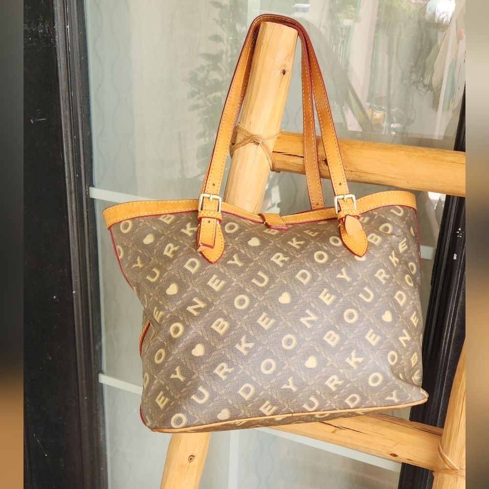 VTG Dooney & Bourke Crossword Tote‎ Vachetta - Picture 9 of 15
